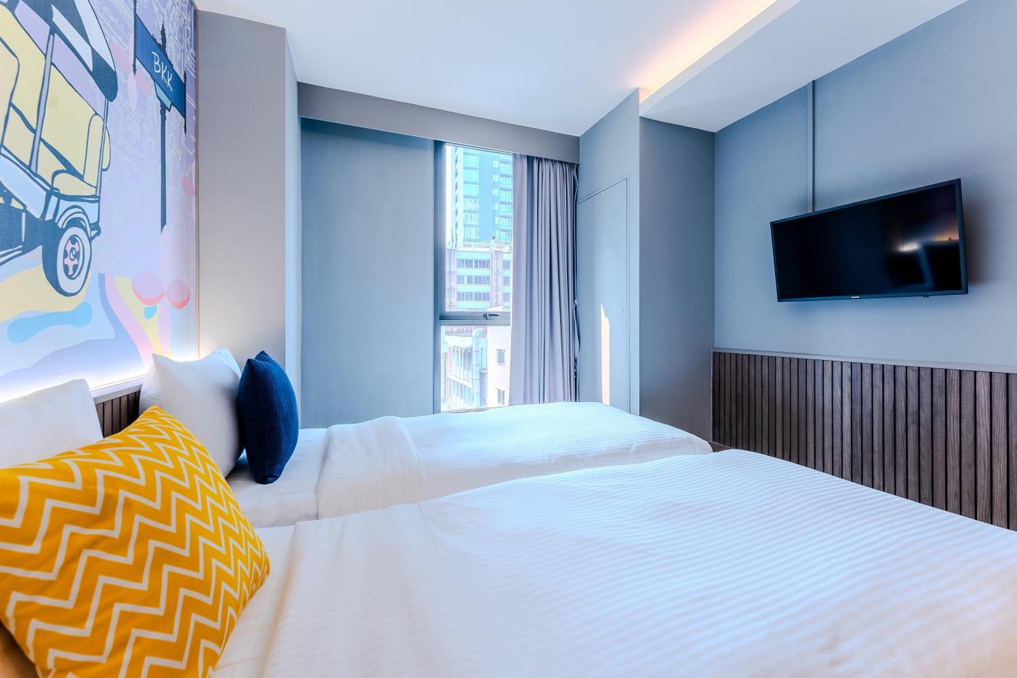 Lyf Sukhumvit 8 Bangkok Hotell Exteriör bild